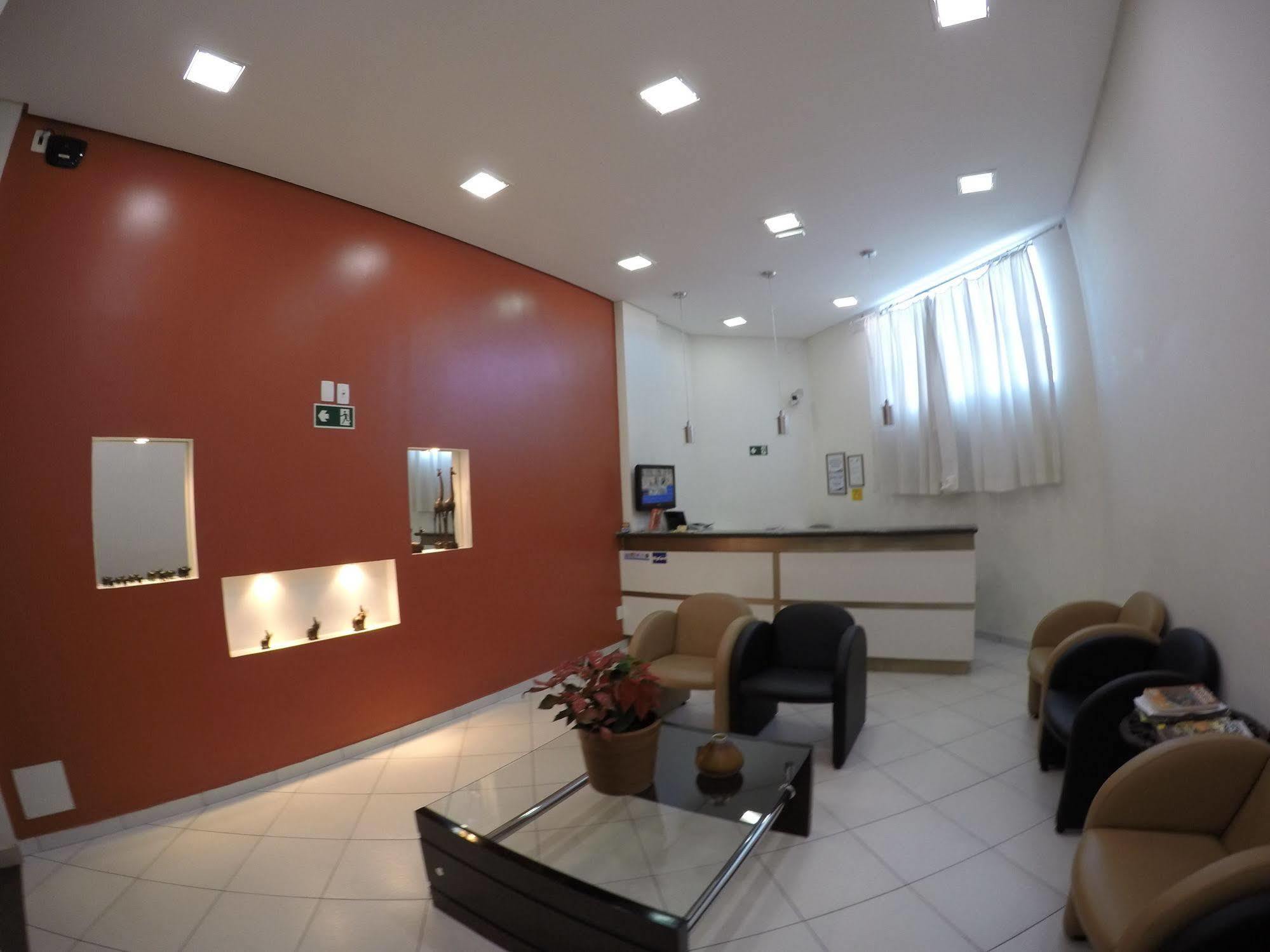 Hotel Poeta Flat อิตาจูบา ภายนอก รูปภาพ