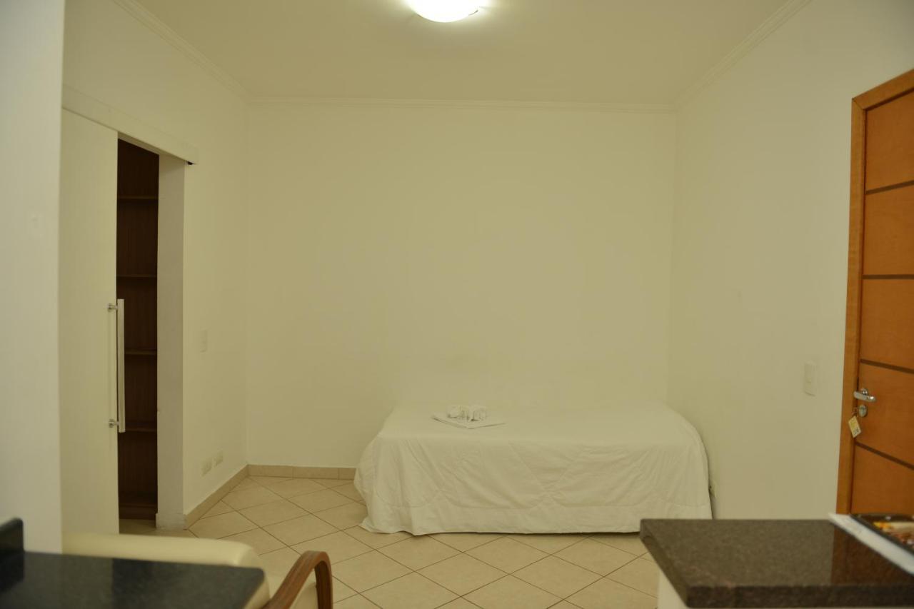 Hotel Poeta Flat อิตาจูบา ภายนอก รูปภาพ